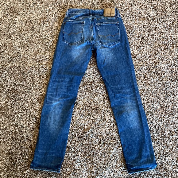 29x32 American Eagle Slim Straight distressed jeans - Picture 2 of 7